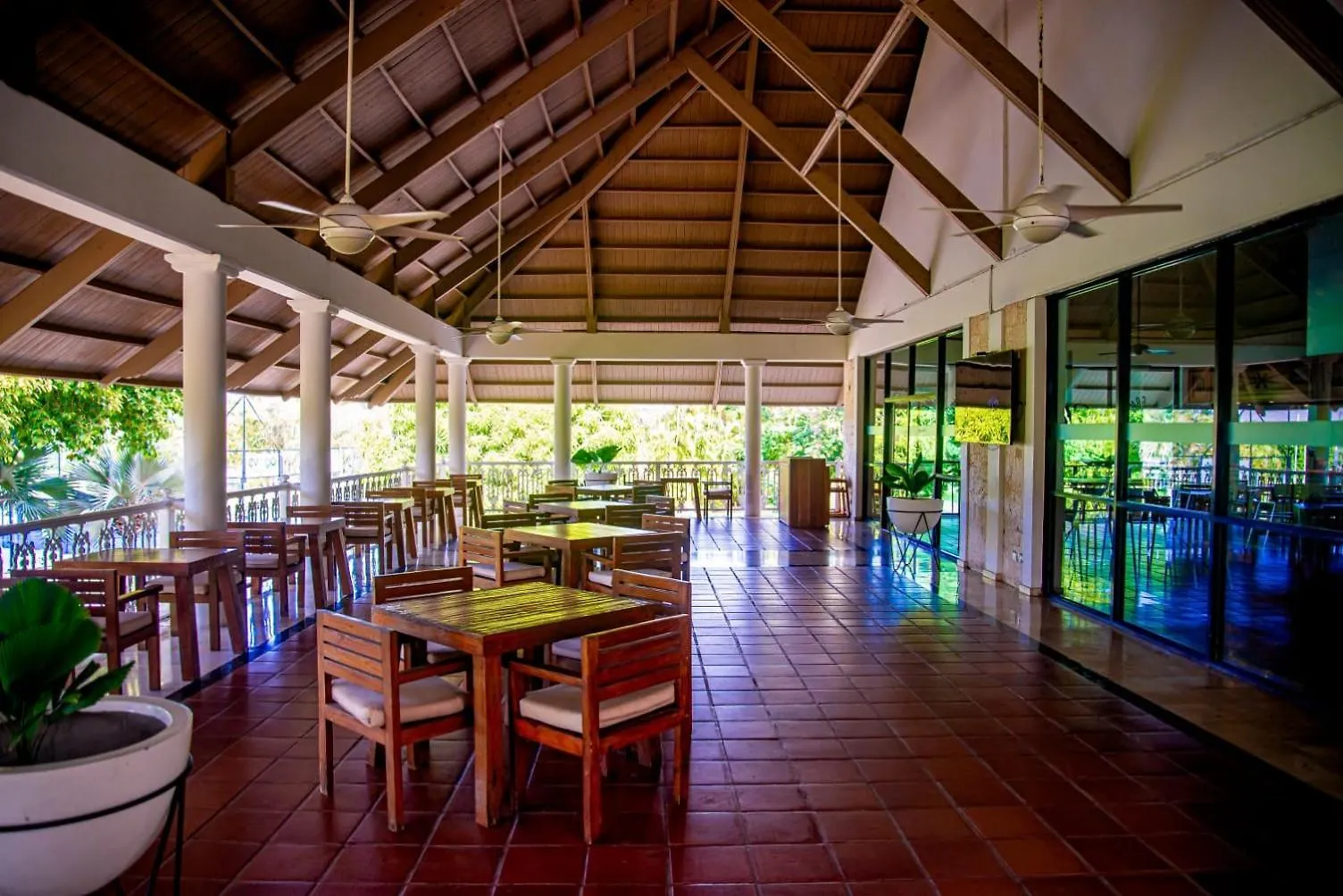 Beautiful 2-Bedroom Apartment In Cocotal With Amazing Lake Views And Pools Punta Cana