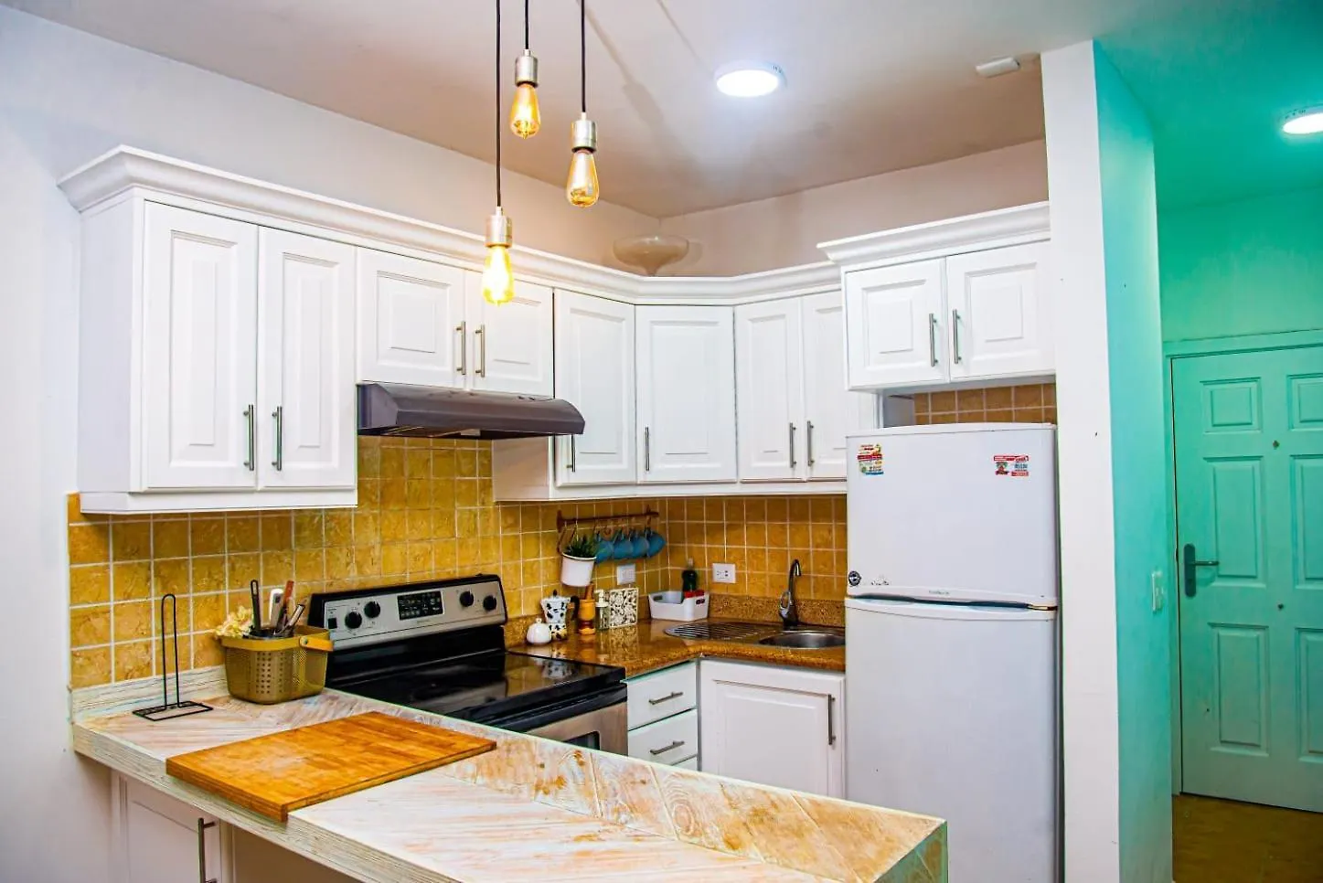 Beautiful 2-Bedroom Apartment In Cocotal With Amazing Lake Views And Pools Punta Cana